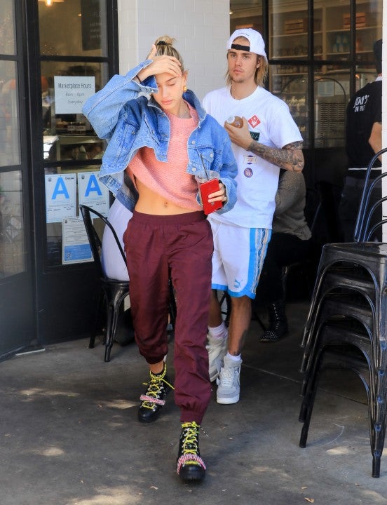 Hailey Baldwin and Justin Bieber getting lunch