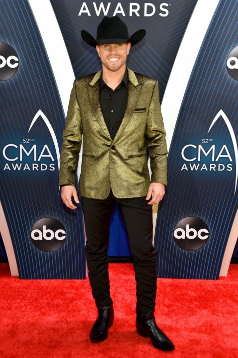 Dustin Lynch at CMA Awards