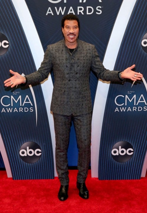 Lionel Richie at 2018 cma awards