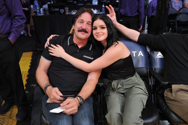 Ariel Winter and dad at Lakers game