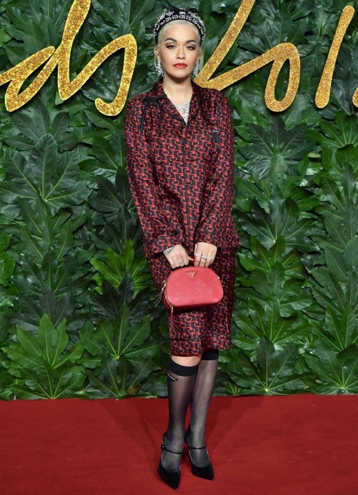 Leslie Mann Makes a Splash at Star-Studded Louis Vuitton Fashion Show
