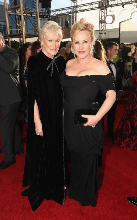 Glenn Close and Patricia Arquette at the 76th Annual Golden Globe Awards