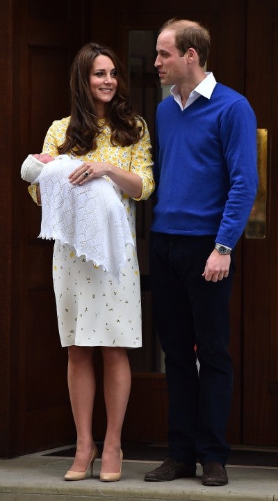 Kate Middleton and Prince William introduce Princess Charlotte in 2015
