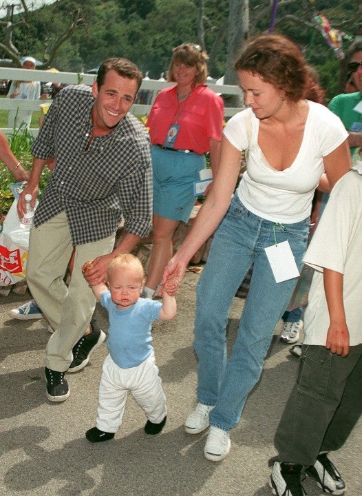 Luke Perry with son and wife in 1998