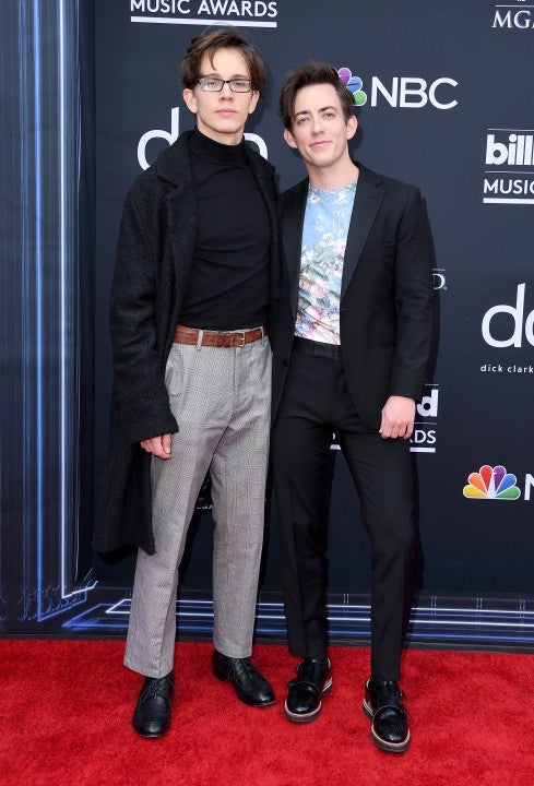 Austin P. McKenzie and Kevin McHale at 2019 billboard music awards