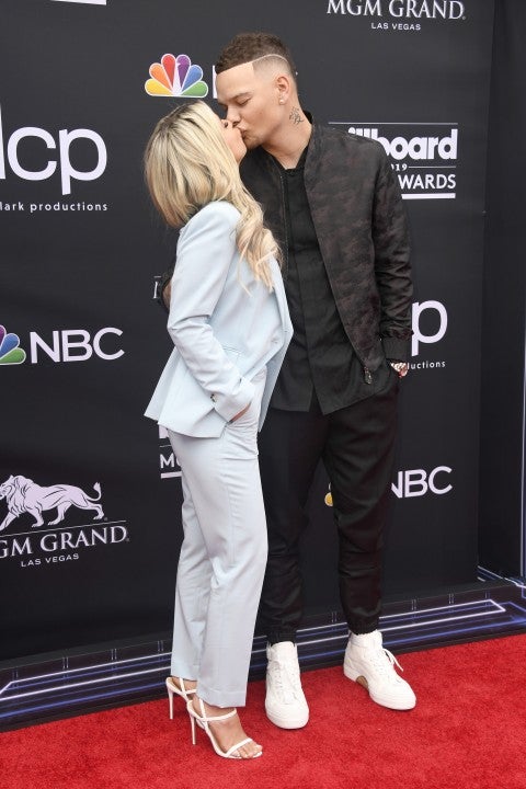 Kane Brown and wife at 2019 billboard music awards