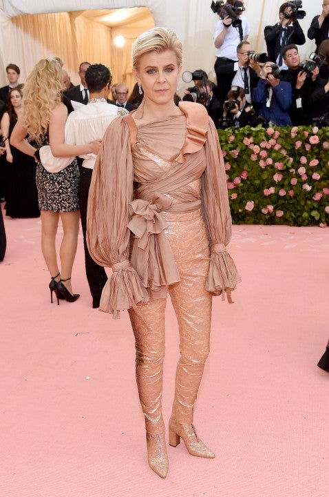 Robyn attends The 2019 Met Gala