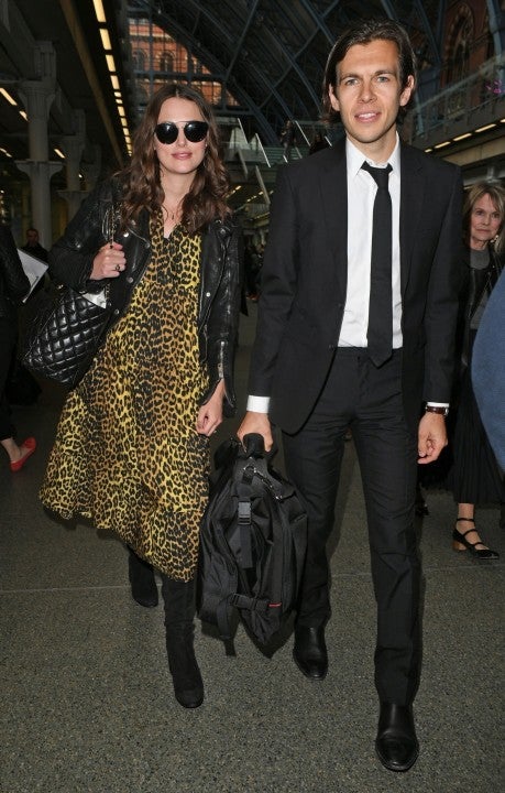 Keira Knightley and husband arrive in London via Eurostar