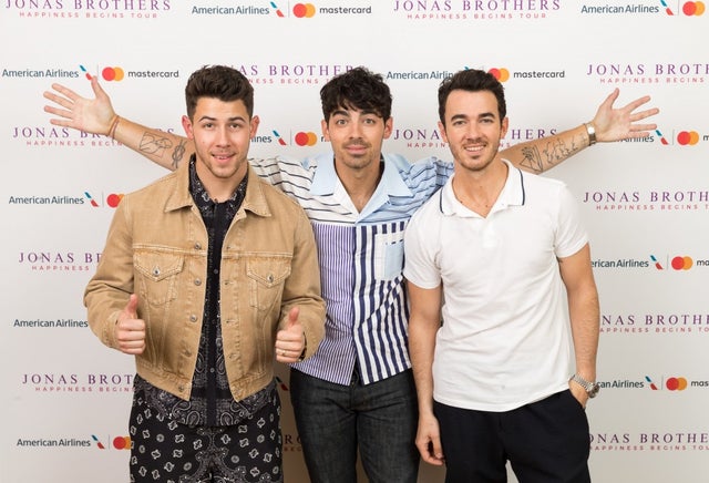 Jonas brothers tour announcement