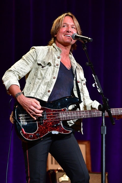 Keith Urban performs at the 15th Annual Stars For Second Harvest Benefit 
