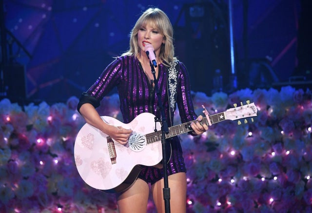 Taylor Swift performs for amazon prime day