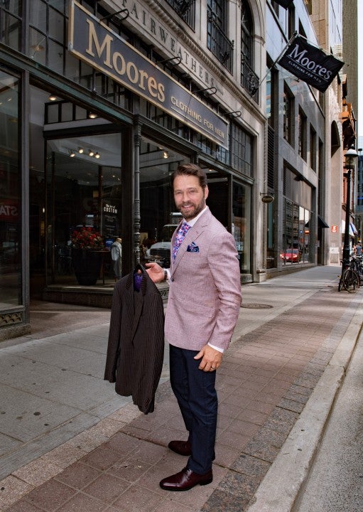 Jason Priestley donates a suit to the 10th Annual Moores Suit Drive