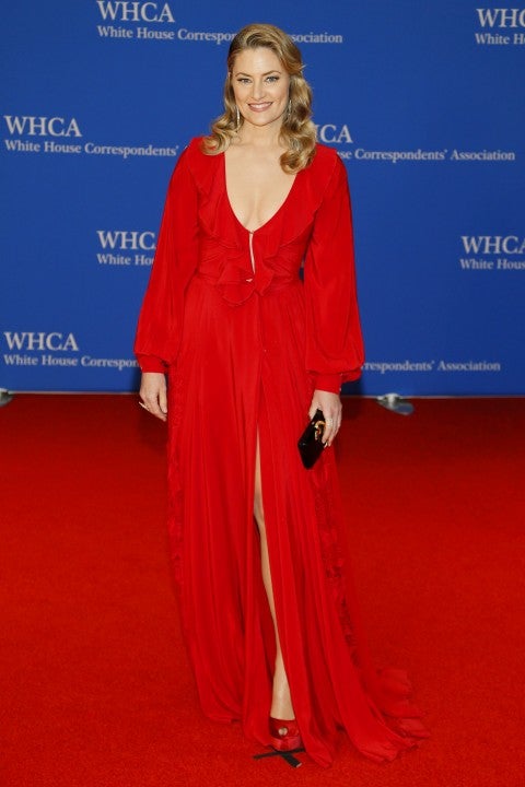 Mädchen Amick at the 2018 White House Correspondents' Dinner
