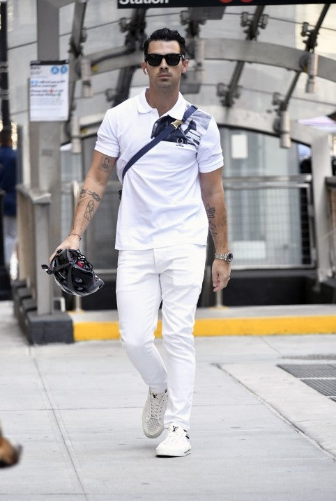 joe jonas in white outfit in nyc on aug 30