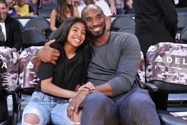 Kobe Bryant and daughter at lakers game
