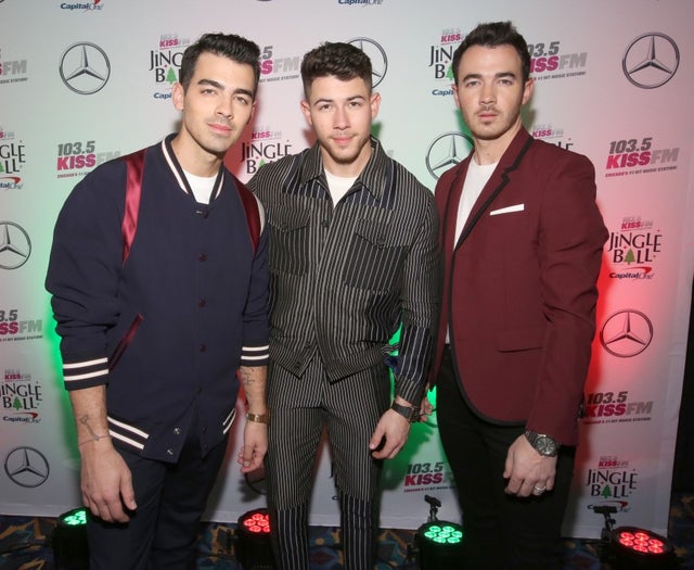 Joe, Nick and Kevin Jonas perform in chicago