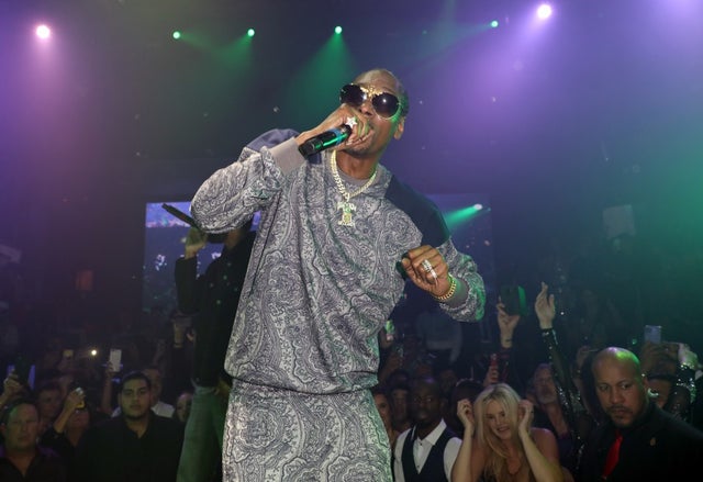 Snoop Dogg performs at E11EVEN Miami during New Year's Eve 2019