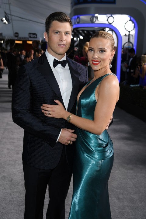 Colin Jost and Scarlett Johansson at 2020 sag awards