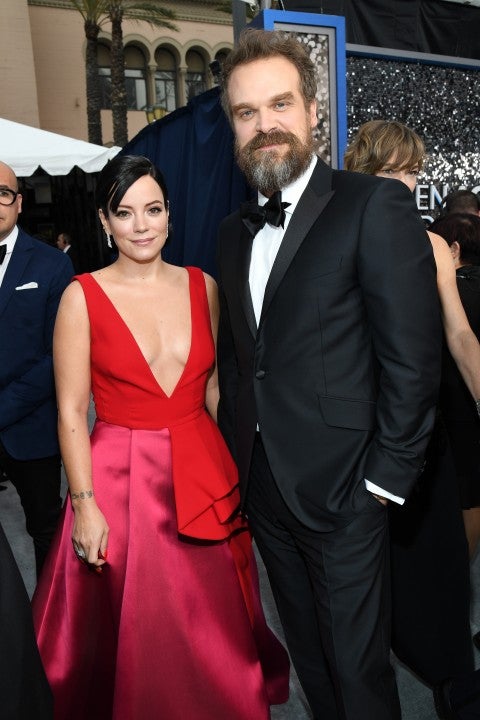 Lily Allen and David Harbour at 2020 sag awards