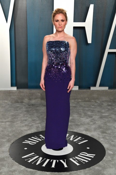 Anna Paquin attends the 2020 Vanity Fair Oscar party