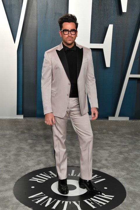 Dan Levy at the 2020 Vanity Fair Oscar party