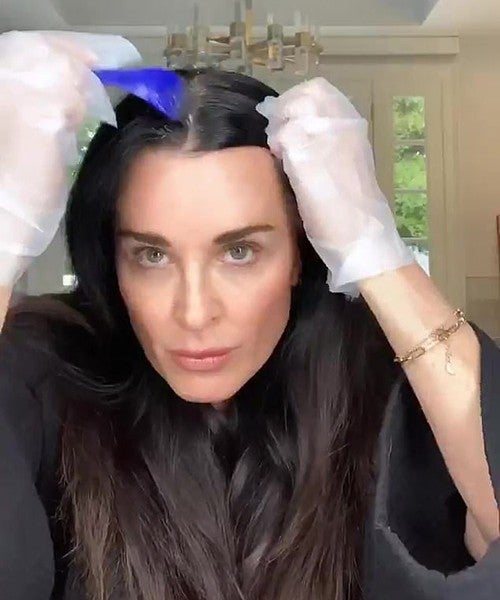 Kyle Richards dyeing her hair.