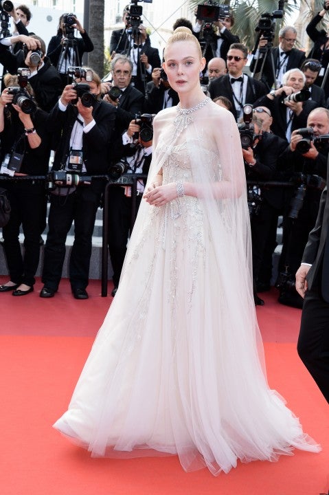 elle fanning at closing ceremony cannes 2019