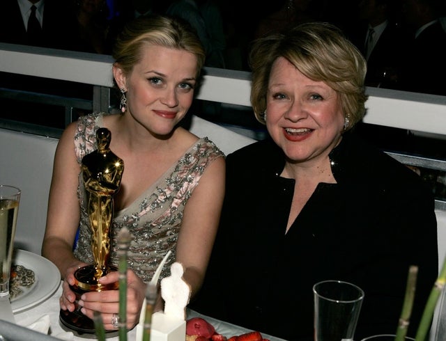 Reese Witherspoon and Betty Witherspoon in 1996