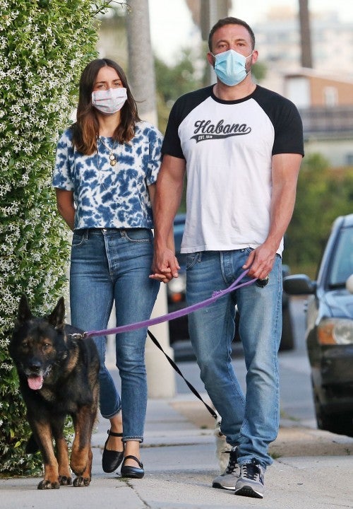 Ben Affleck and Ana De Armas walk their dogs on 5/6