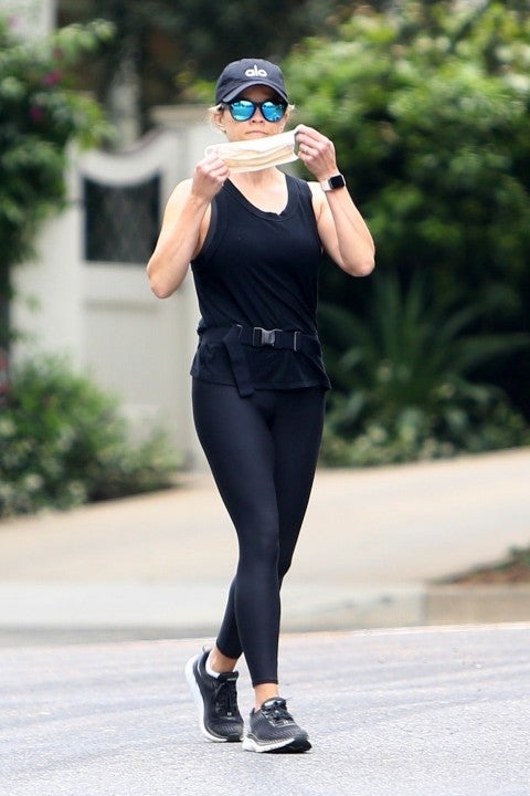 Reese Witherspoon on walk on 6/23