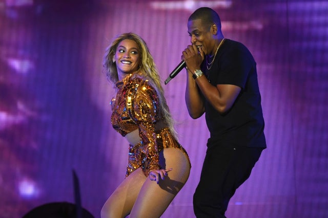 Beyonce and Jay Z perform on stage during closing night of "The Formation World Tour" 