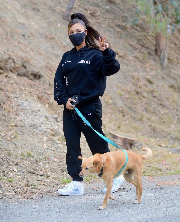 Ariana Grande and her dog in june 2020