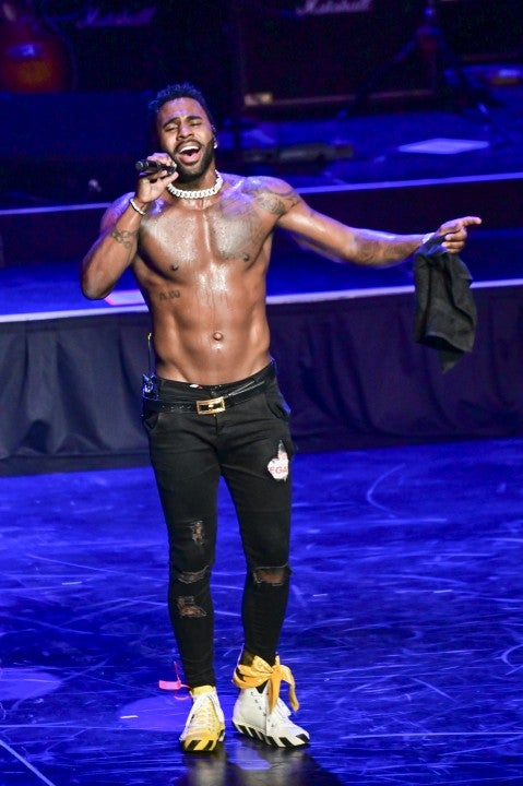 Jason Derulo performs on 4th of july