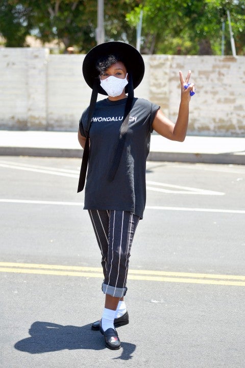 Janelle Monáe at #WONDALUNCH Fresh Produce And Poultry Drive Thru Giveaway