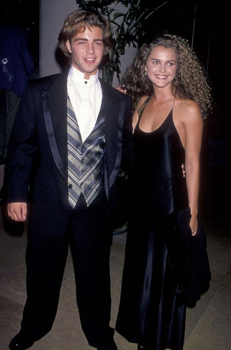  Joey Lawrence and Keri Russell 