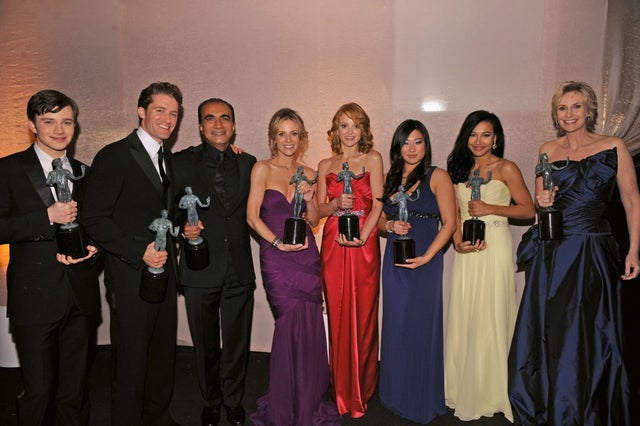 glee cast backstage at The 16th Annual Screen Actors Guild Awards