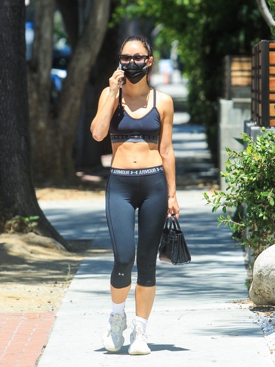 julianne hough shows off her toned physique in an alo yoga sports