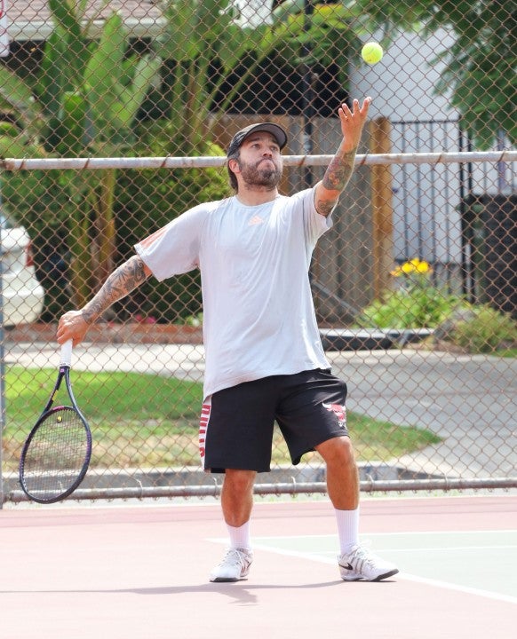 Pete Wentz at the tennis court on August 17
