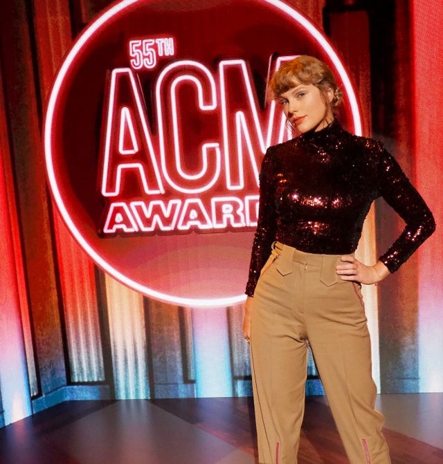 aylor Swift attends the 55th Academy of Country Music Awards at the Grand Ole Opry in Nashville, Tennessee. The ACM Awards airs on September 16, 2020 with some live and some prerecorded segments. 