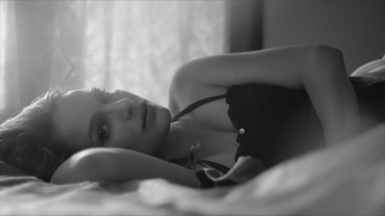 Natalie Portman Tits - Natalie Portman Is Very Pregnant in James Blake's Music Video, Bares Baby  Bump in Lingerie | Entertainment Tonight