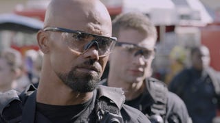 'S.W.A.T.' Sneak Peek: Uh-Oh! Hondo Discovers a Friend May Be Held Hostage in Prison (Exclusive) 