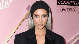 Kim Kardashian Debuts New Pink Hair!