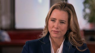 Tea Leoni Sees a Picture of Her Grandmother for the First Time on 'Finding Your Roots' (Exclusive)