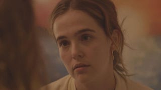 'Flower' Clip: Zoey Deutch and Kathryn Hahn Bond Over Mother-Daughter 'Hair Tickles' (Exclusive)