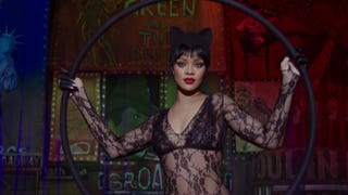 'Valerian and the City of a Thousand Planets' Exclusive: Behind the Scenes of Rihanna's Sexy Cabaret Act