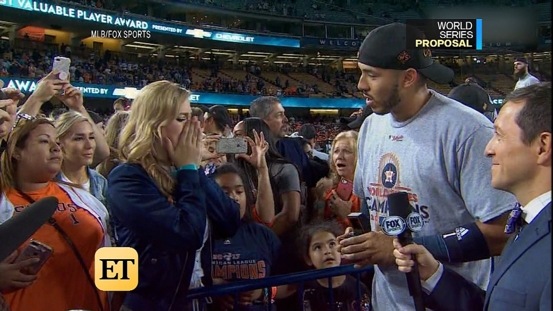Houston Astros Carlos Correa Proposes To Girlfriend On Live Tv After World Series Win See The Ring Entertainment Tonight