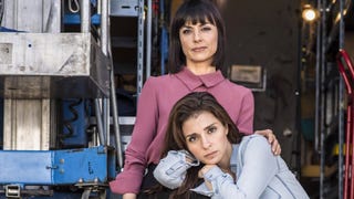 Behind the Scenes of 'Unreal''s Third Season With a Female Suitor!