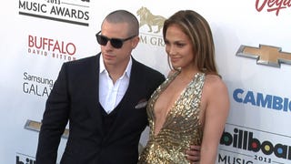 Jennifer Lopez and Casper Smart Back Together!