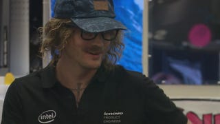 Ashton Kutcher Is Punk'ing People again