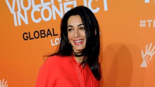 The 5 Style Tricks That Made Amal Clooney an Icon Overnight